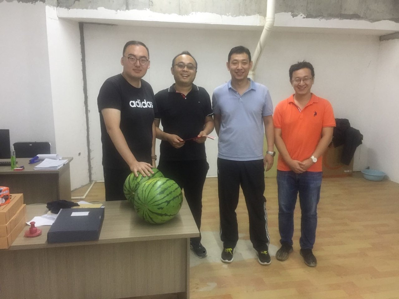 5f3cbe77c48c8.jpg 1b5ce4fe38f2a9a60b975f3aa6abaaee_副本.jpg